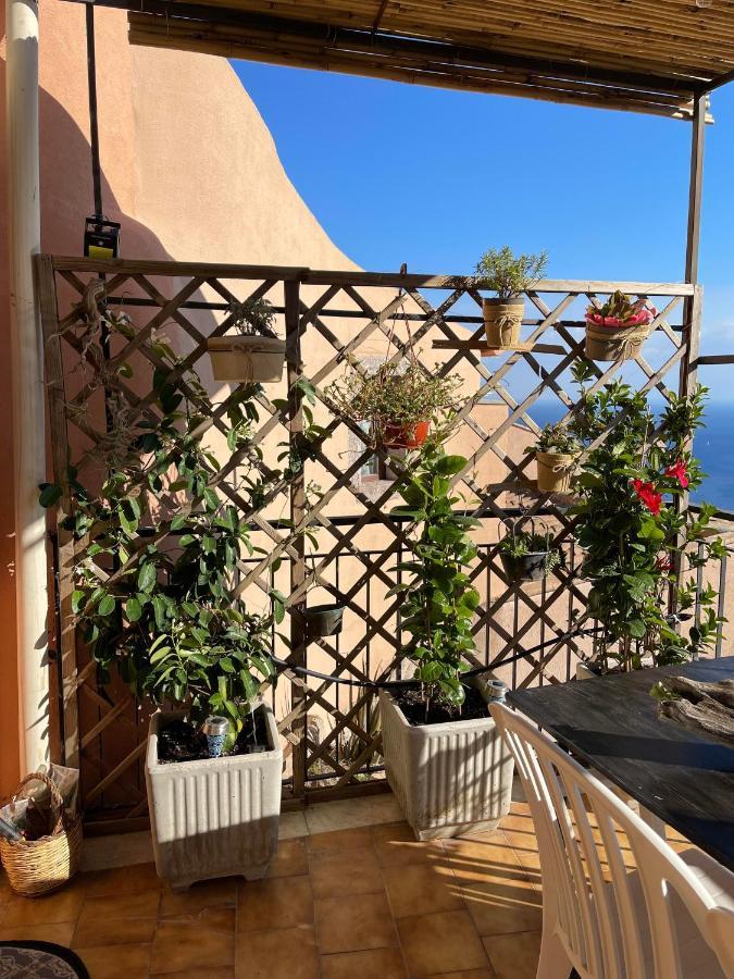 The Secret Garden Vila Forza dʼAgro Exterior foto