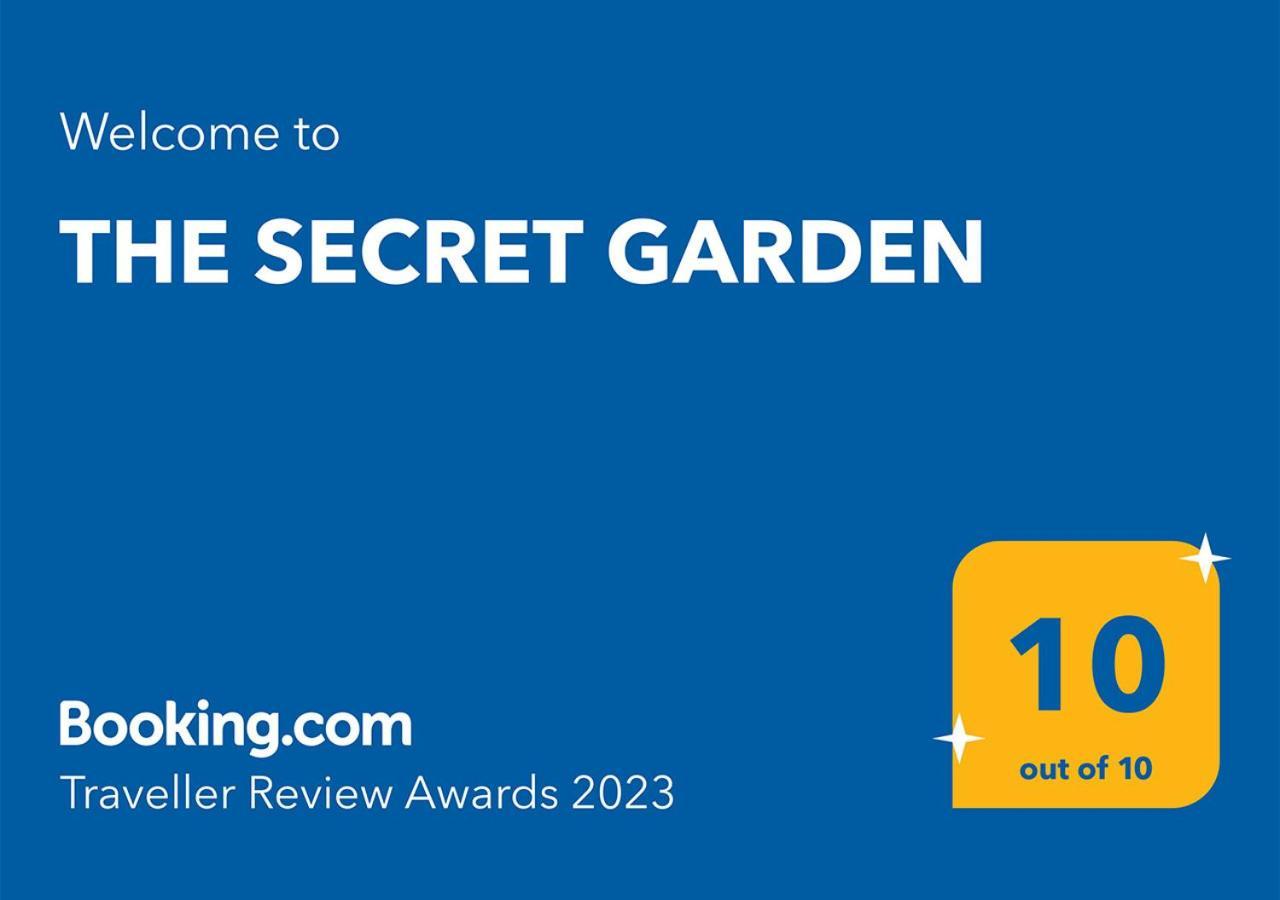 The Secret Garden Vila Forza dʼAgro Exterior foto